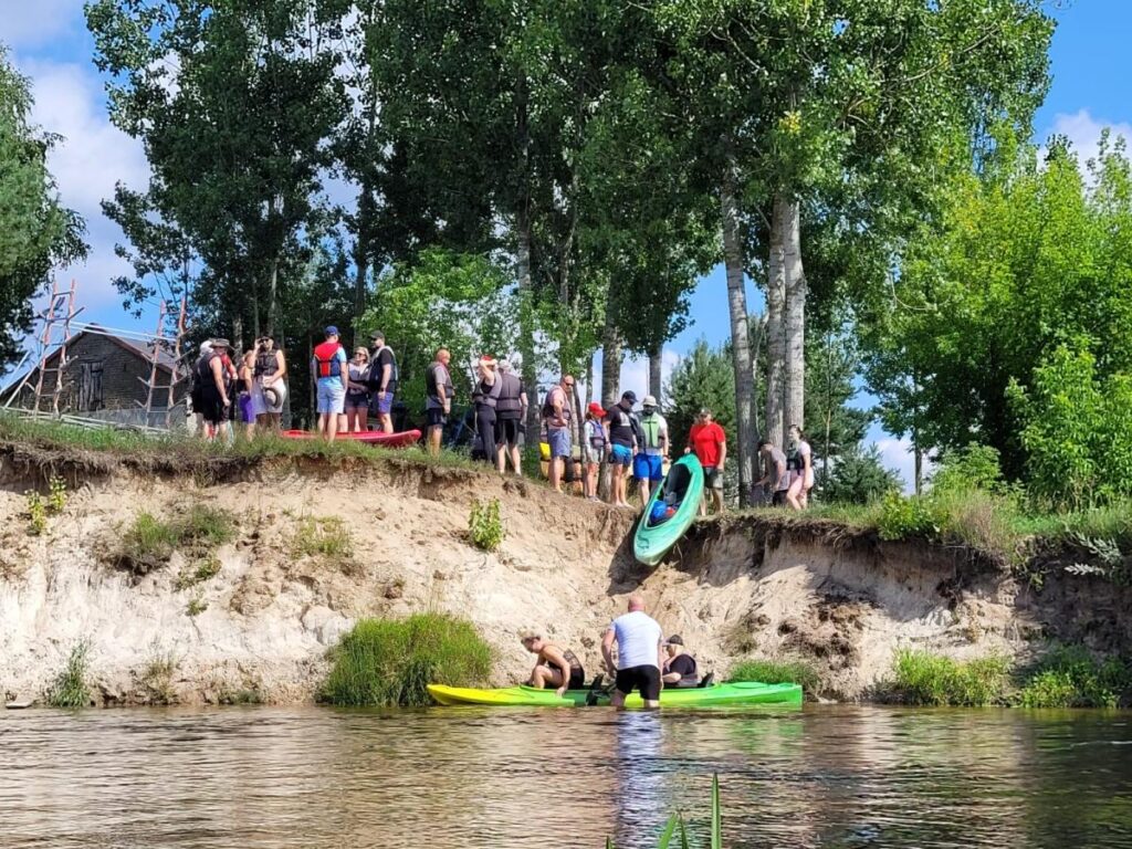 Spływ kajakowy Bzurą 2025 — 3