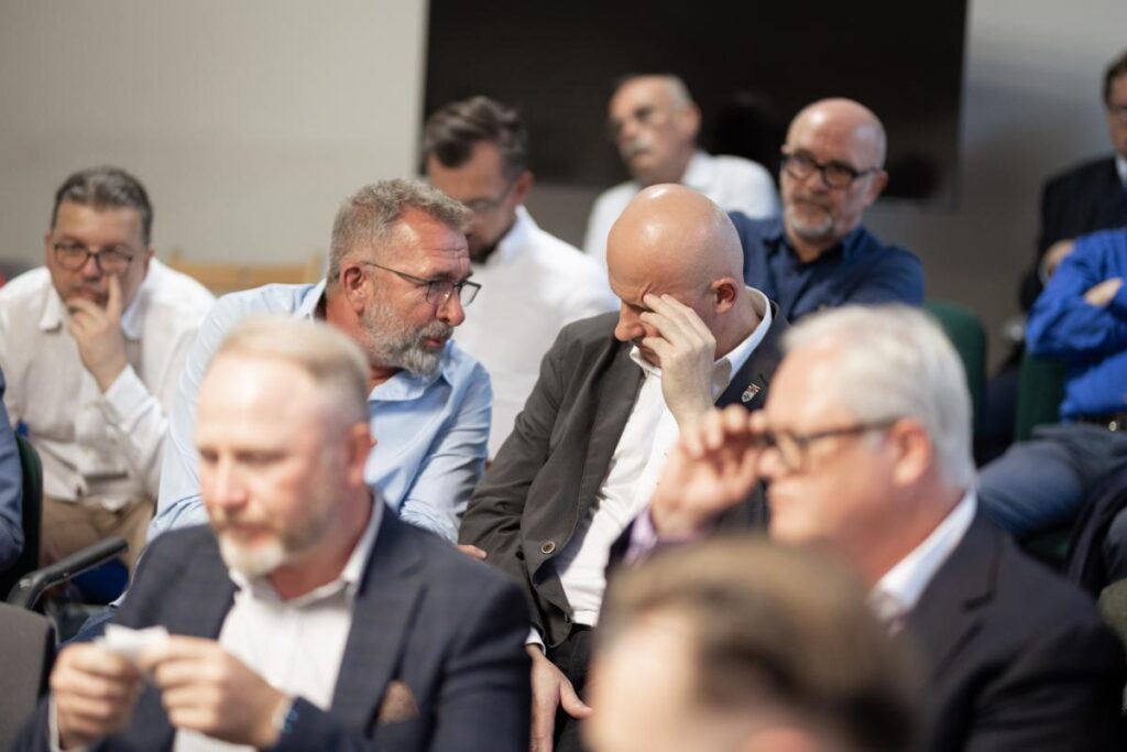 Samorząd to kręgosłup obrony cywilnej - Tomasz Siemoniak gościem Klubu gospodarczego MWS — 7