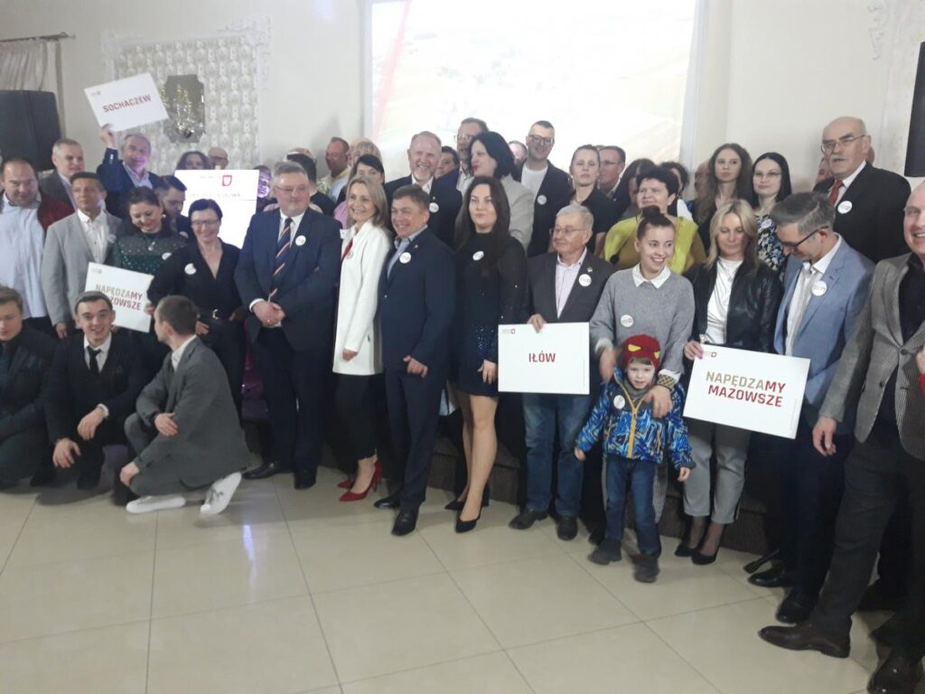 Konwencje przed wyborami samorzadowymi. Na zdjęciach spotkanie w Wołomimnie i Wyszkowie — okładka