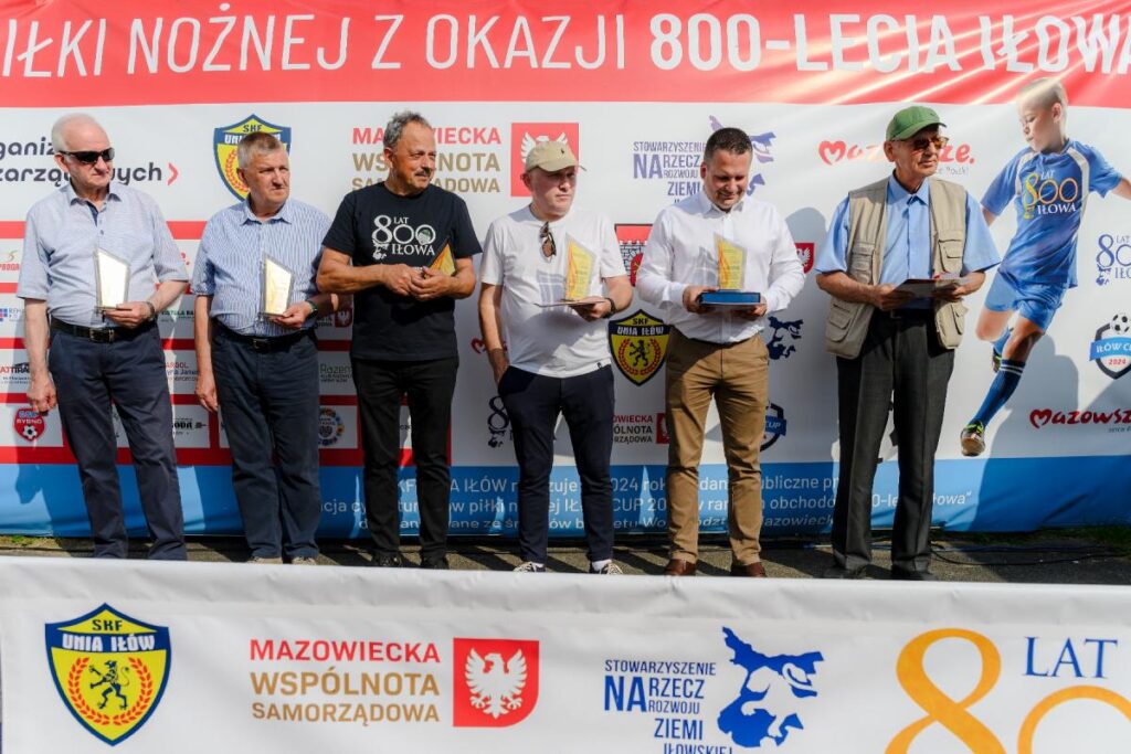 Piknik sportowo-rekreacyjny z okazji 800-lecia Iłowa — okładka