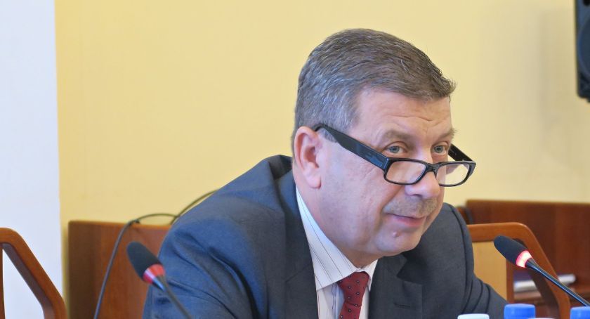 O sejmiku mazowieckim i wyborach prezydenckich rozmawiamy z radnym Mirosławem Augustyniakiem