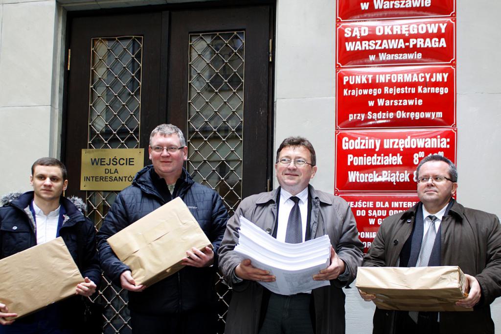 WWS złożył w Sądzie Okręgowym w Warszawie 3585 kopi protestu wyborczego