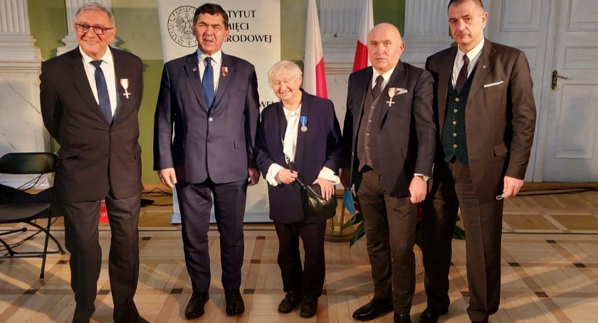 Mariusz Ambroziak odznaczony Krzyżem Wolności i Solidarności