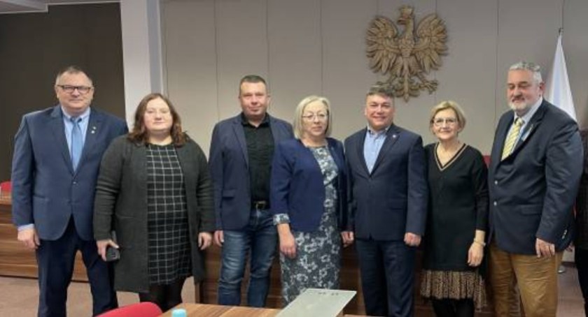 Uchwała Budżetowa Miasta Sochaczew 2023 - stanowisko Bezpartyjnych Samorządowców i Koalicji dla Sochaczewa