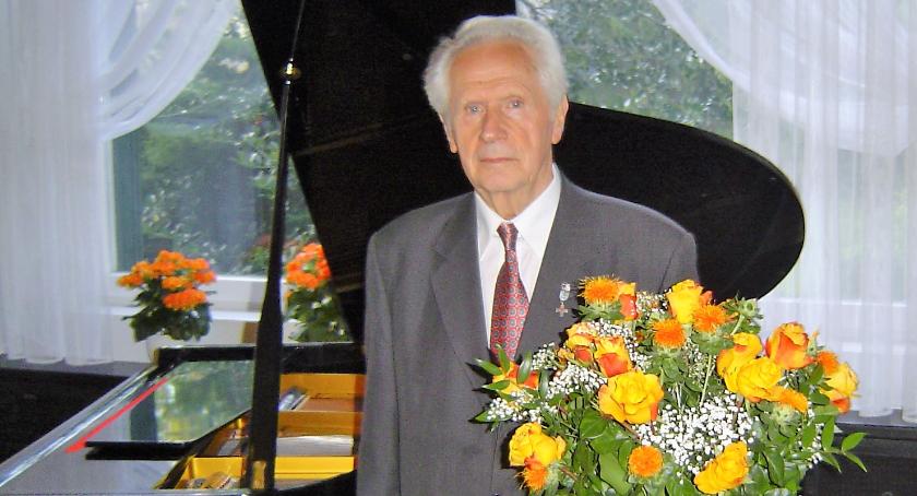 Pan Stanisław ciągle w dobrej kondycji i wcale nie zamierza zejść z posterunku.