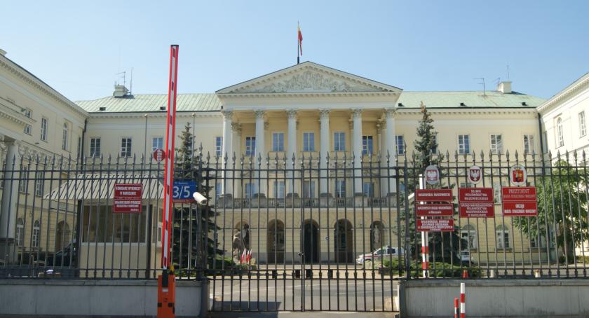 "Nowa partia śpiochów"