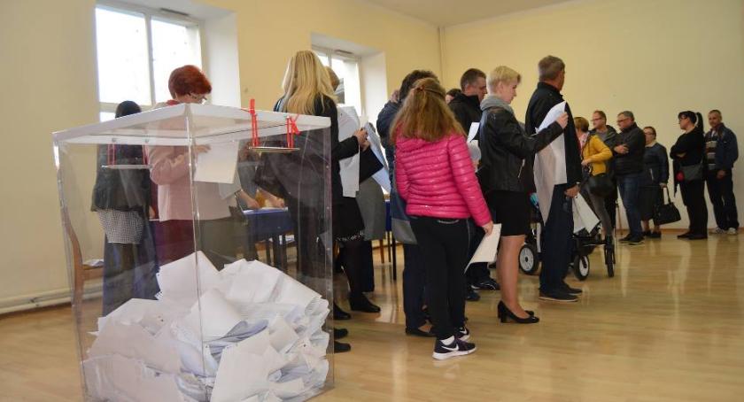 Mazowieckie: największa frekwencja w kraju – 55,84 proc.! Warszawa bliska 60 proc.!