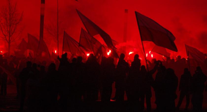 Warszawa: Hanna Gronkiewicz-Waltz zakazała Marszu Niepodległości.