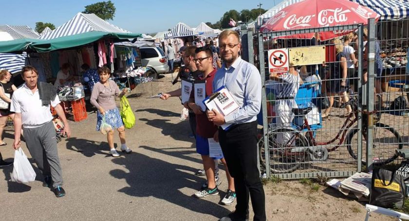 Paweł Kłobukowski: - Bezpartyjni i Samorządowcy stawiają na osobisty kontakt z wyborcami...