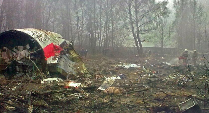 Kolejne oględziny wraku Tu-154M - prace w Smoleńsku